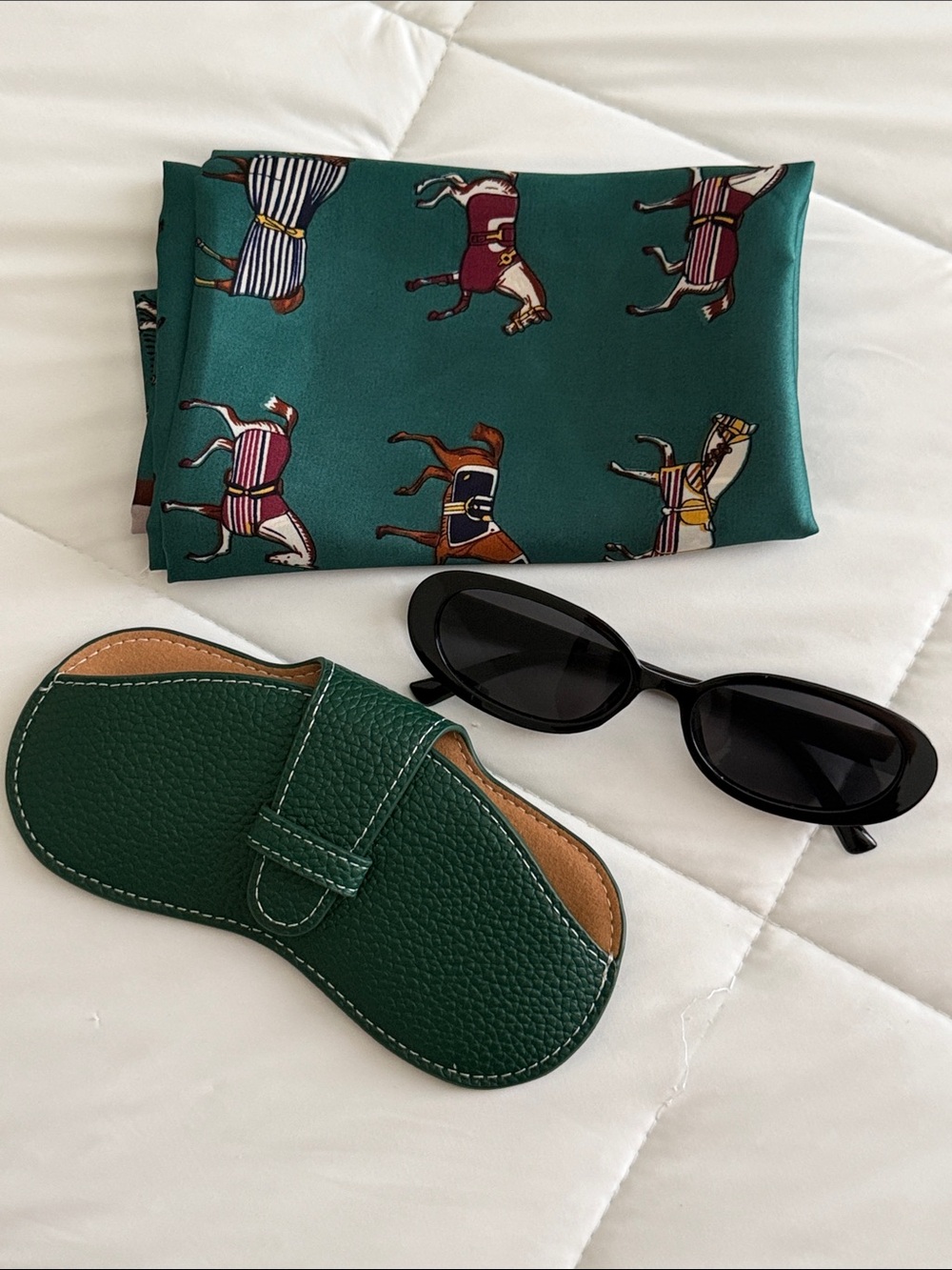 Set of head scarf, sunnies and case